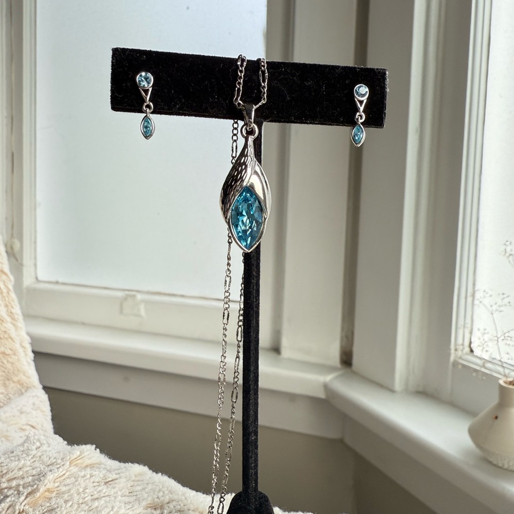 Fifth Ave Collection - Blue Topaz Jewelry Set